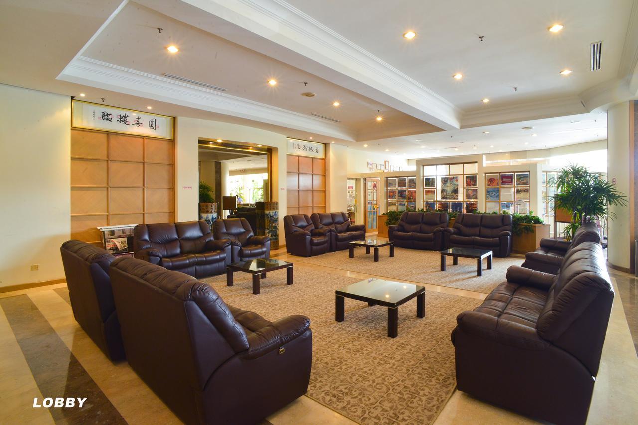 Dynasty Hotel Miri Exterior photo
