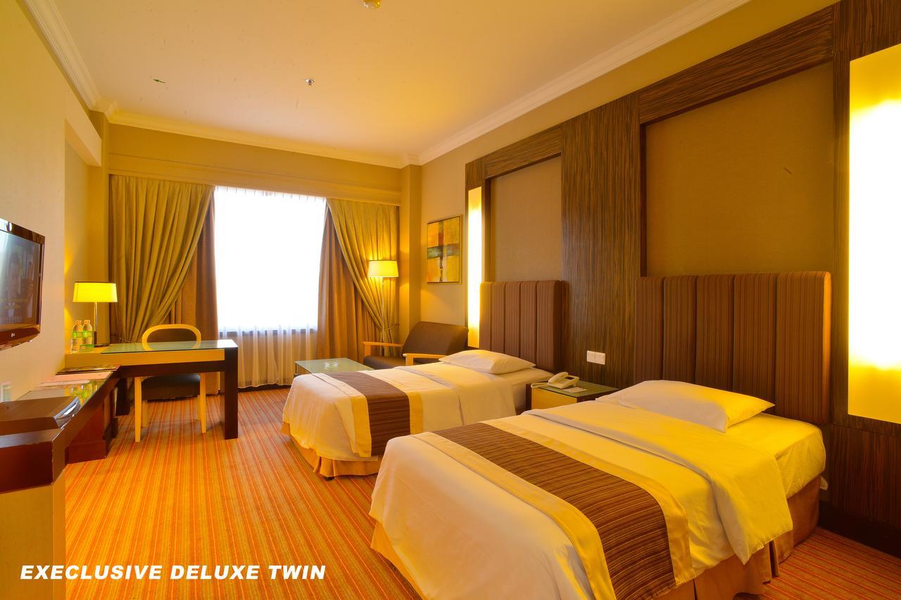 Dynasty Hotel Miri Exterior photo