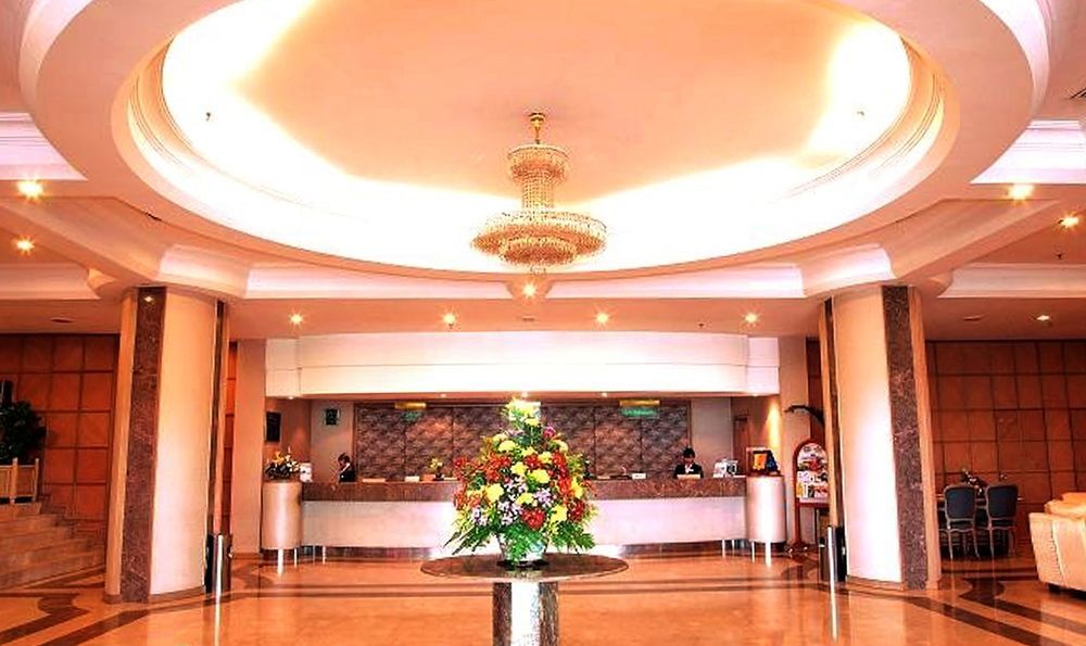 Dynasty Hotel Miri Exterior photo